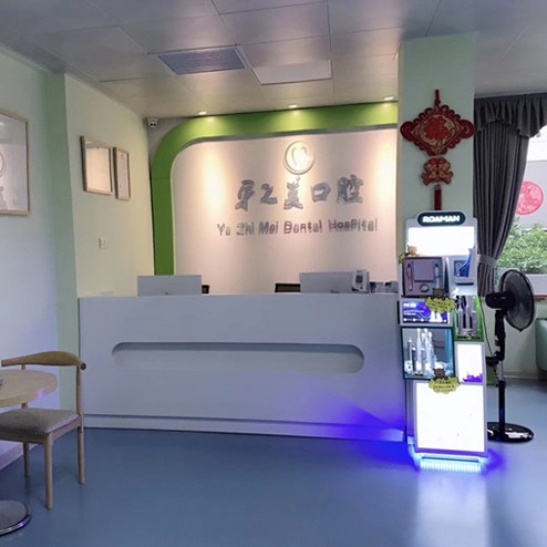 桂林種植牙一顆要多少錢！桂林藍天牙之美口腔種植牙醫(yī)院排名TOP1，國產創(chuàng)英種植牙：3880元起/顆！