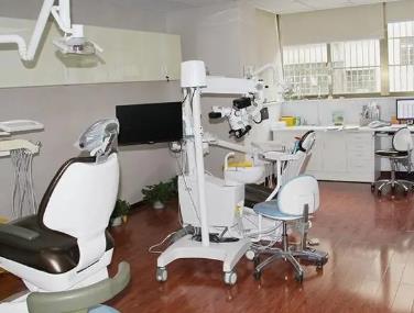 無錫矯正牙齒十大最佳私立口腔醫(yī)院，無錫北極星口腔(縣前西街院)實力優(yōu)勢盡顯！