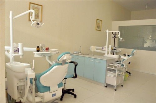 衢州門牙種植牙價格！衢州黃平平口腔診所種植牙價格表更新，德國費(fèi)亞丹種植體：7847元起/顆！