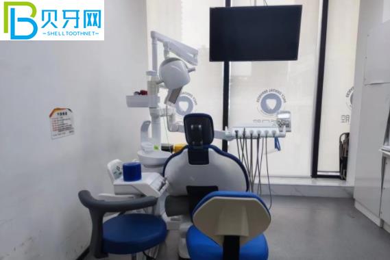 長(zhǎng)沙普?？谇环N植牙如何多少錢(qián)